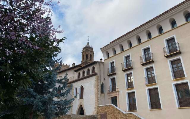 Hospederia Palacio la Iglesuela del Cid