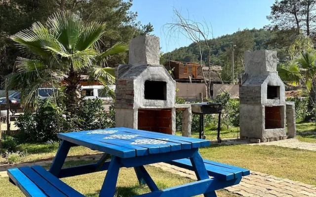 Pine Village Boheme Bungalow