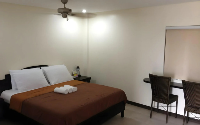 Boomerang Hotel