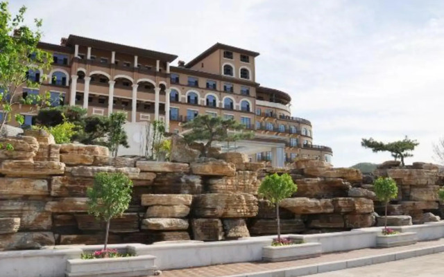 Zhongcheng Holiday Hotel