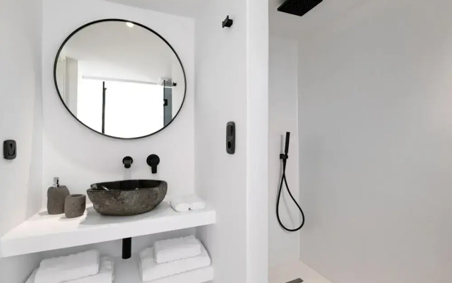 Luxury Key Mykonos 5 Bed Villa Black Royal II Psarou