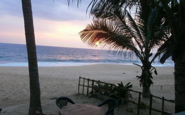 Tamaro Beach Resort