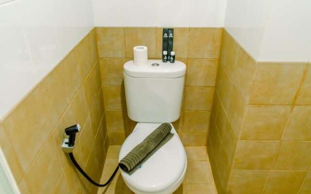 Elegant And Tidy 2Br Green Pramuka City Apartment Near Mall