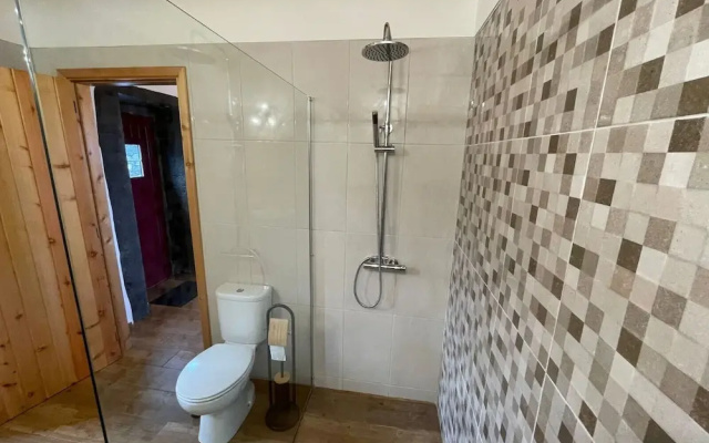 Casa R Stica in Serreta