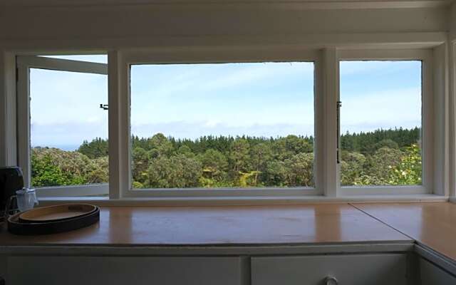 Muriwai Lodge