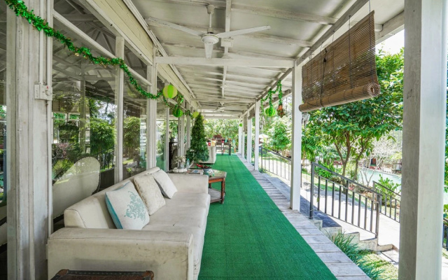Urbanview Onengan Resort – Outside – Ungaran