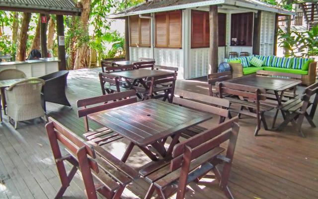 Palm Cove Beach Retreat - 1st Floor