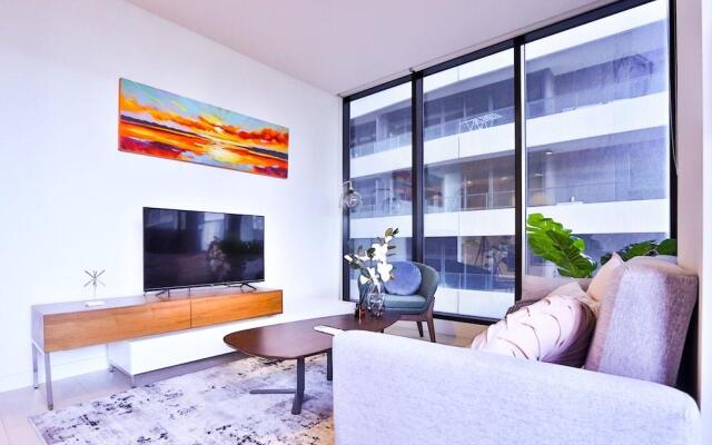 South Yarra Claremont Apartment