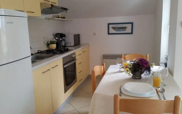 Apartments Dijana & Ivan