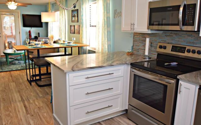 Lani Kai 131 by RedAwning