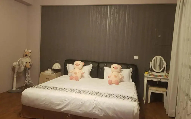 Baby Pig B&B