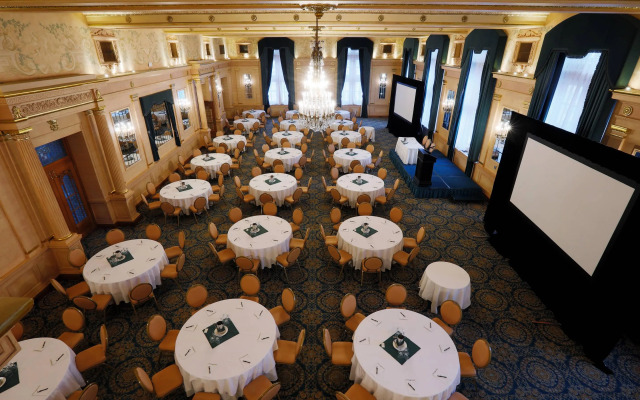 The Fort Garry Hotel, Spa and Conference Centre, an Ascend Collection Hotel