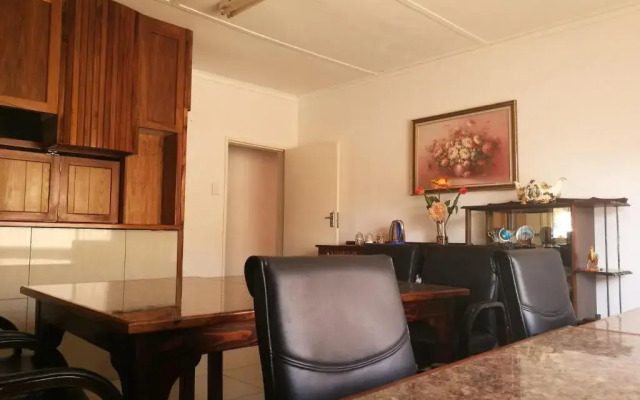 Monica's Guesthouse