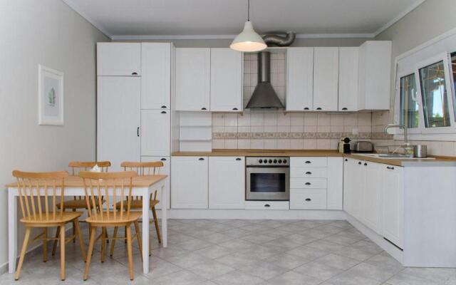 Thea Suites Potidea