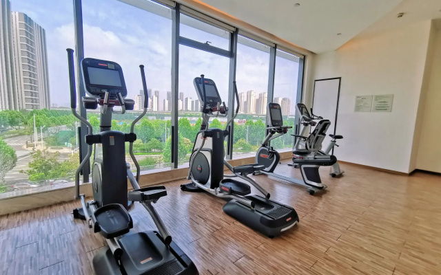 Holiday Inn Zhengzhou Riverside By Ihg