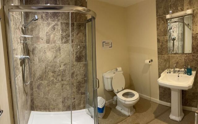 The Rose and Crown Hotel