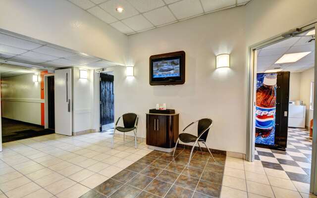 Motel 6 Seekonk, MA - Providence East