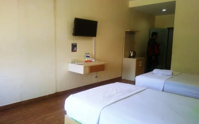 Kost Laguna by OYO Rooms