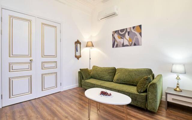 Веста на Садовой 7-9-11