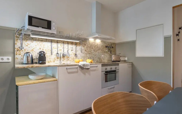 Aspasios City Oasis Apartments