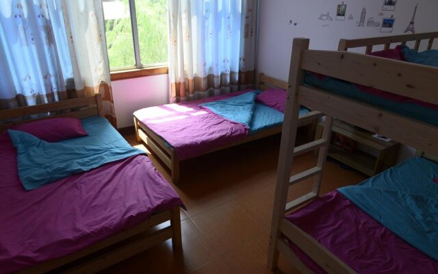 Blue Sky Youth Hostel