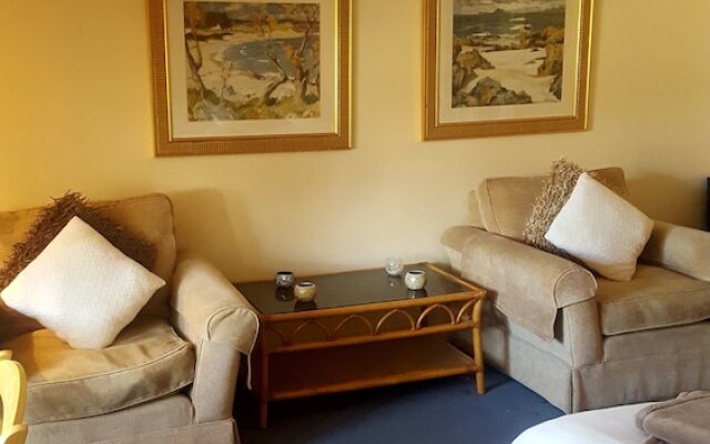 Tony Asga Apartments - Tony Apartment