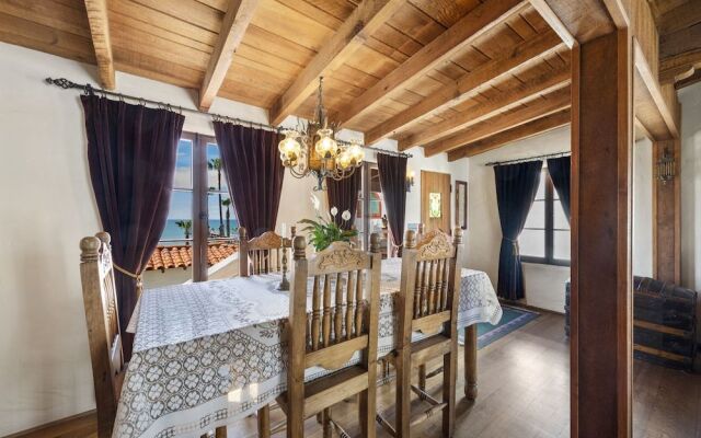 Oceanfront Hacienda