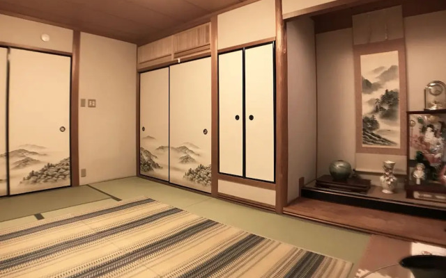 Nakagawa's Cozy House