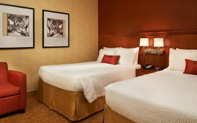 Courtyard Indianapolis Castleton