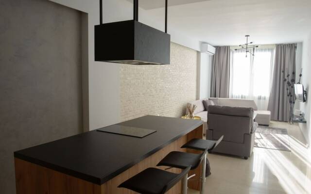 halu! Modern City Center Apartment