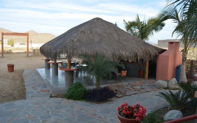Tortugas Cerritos Beachfront Hotel