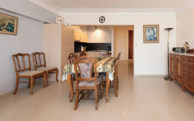 Apartment by the sea in Middelkerke