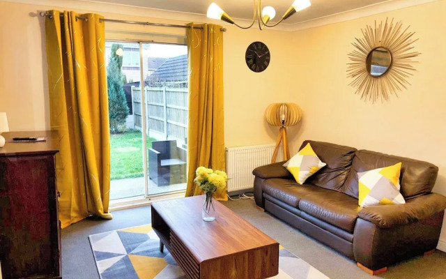 Doncaster -very Quiet-private Parking-dog Friendly