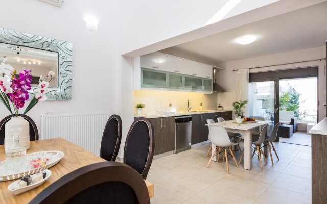 Peris Villa