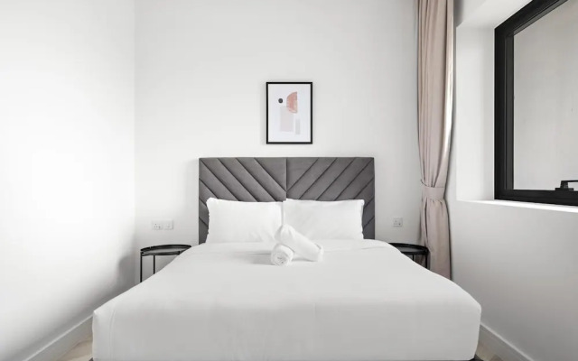 Luxurious 1-bedroom Apart With Dubai Skyline View