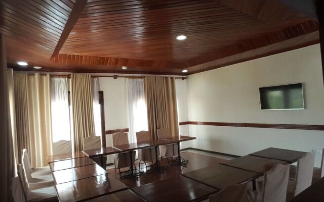 World House Gisozi Hotel