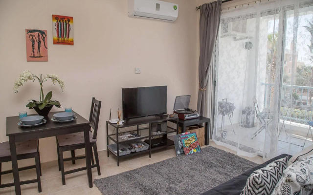 Paphos Love Hut Apartment