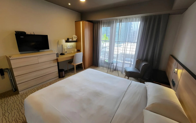 Simple Plus Hotel