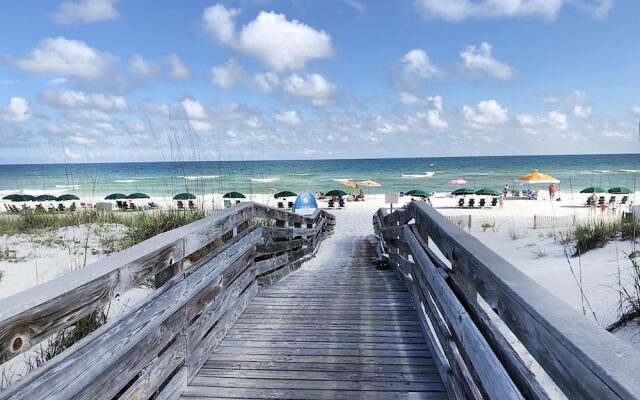 Emerald Isle Unit 206