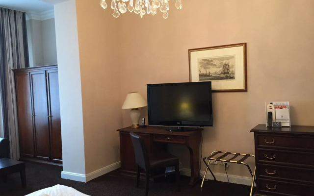 Hotel Vier Jahreszeiten Binz