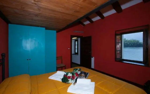 Ossuccio Fronte Isola