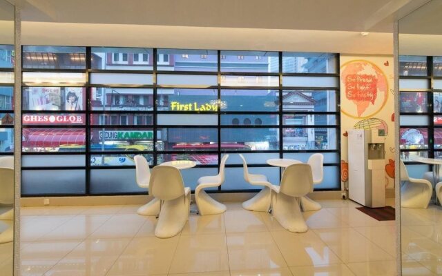 K Hotel by OYO Rooms