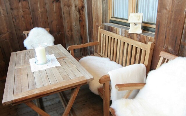 Modern Apartment in Mayrhofen With Ski-storage, Parking & Garden