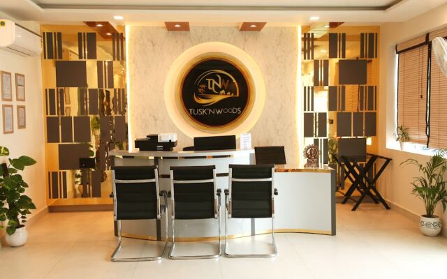 Pumpkin Hotels Corbett, Tusk N Wood