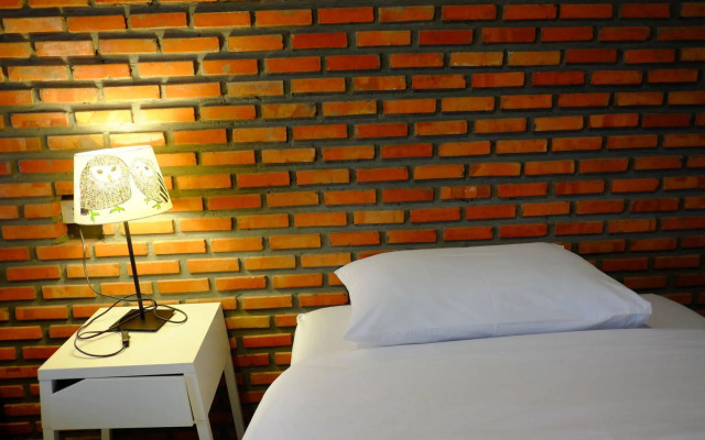 Nokhook House Trang - Hostel