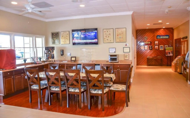 Gulfcoast Inn Naples