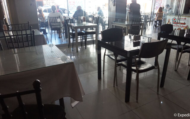 Grand Central Hotel and Restaurant