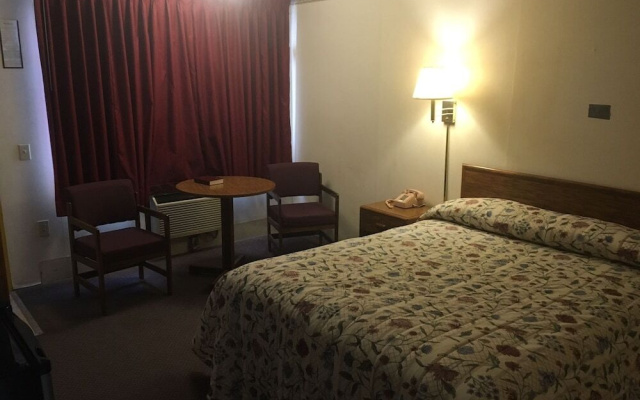 Red Carpet Inn North East