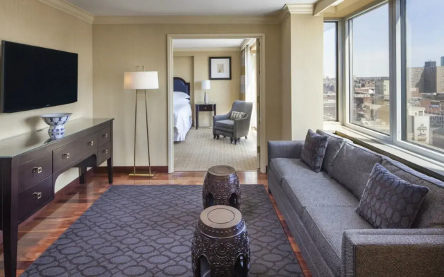 Sheraton LaGuardia East Hotel