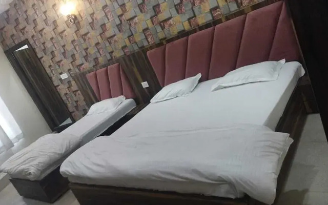 Hotel SR Siddhivinayak